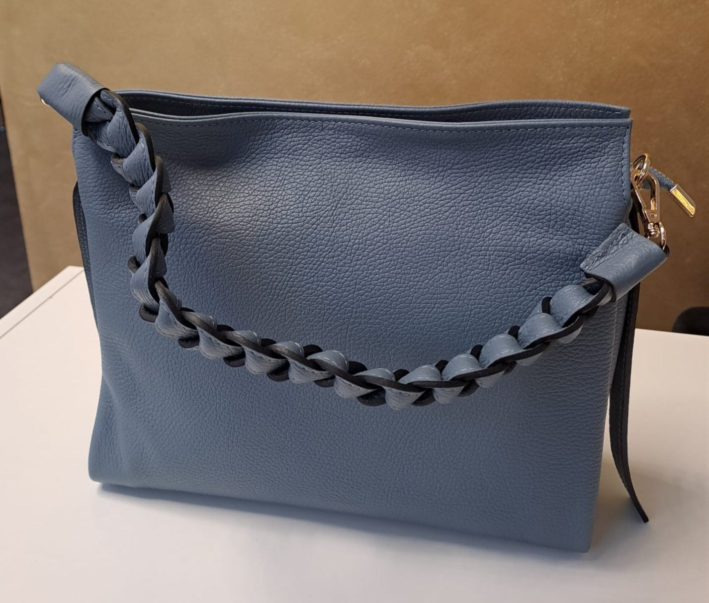 BORSA CON MANICO INTRECCIATO