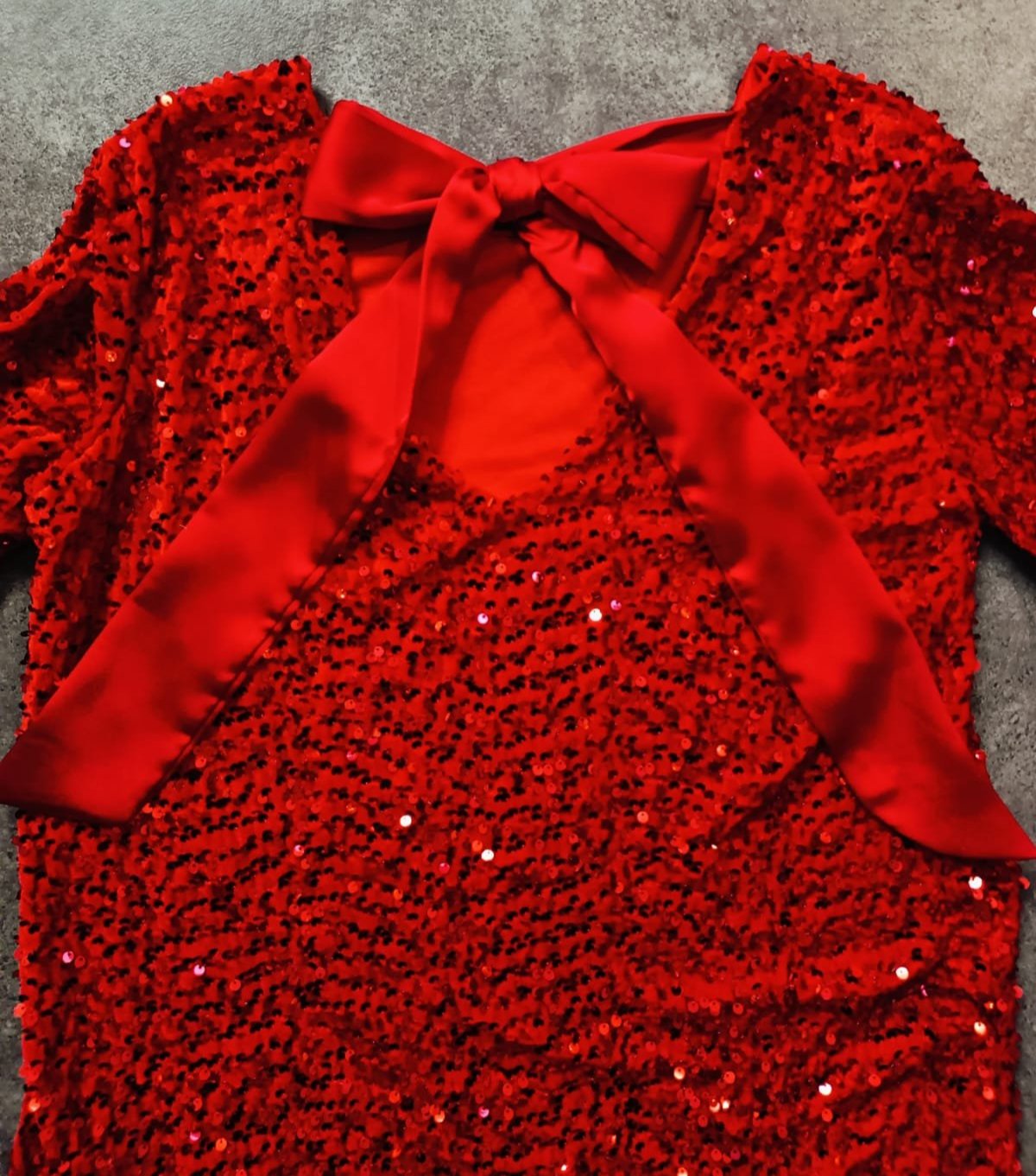 VESTITO CON PAILLETTES